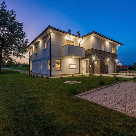 Villa Artemis Plitvicka Jezera Exterior photo